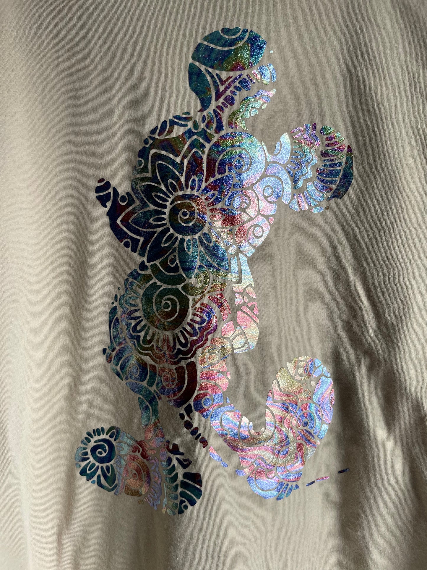 Chilled Mouse graphic tee