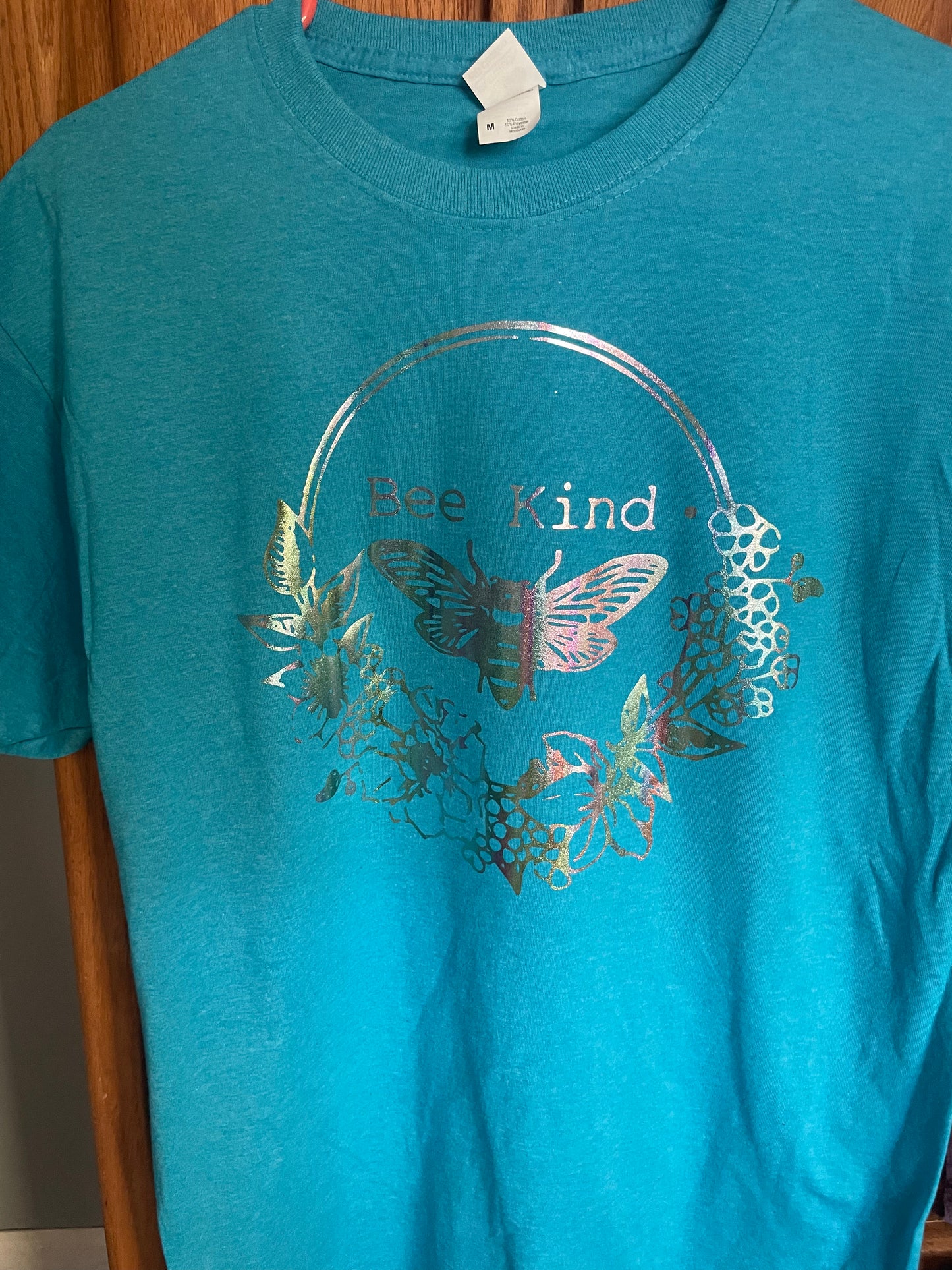 Bee Kind Graphic Tee